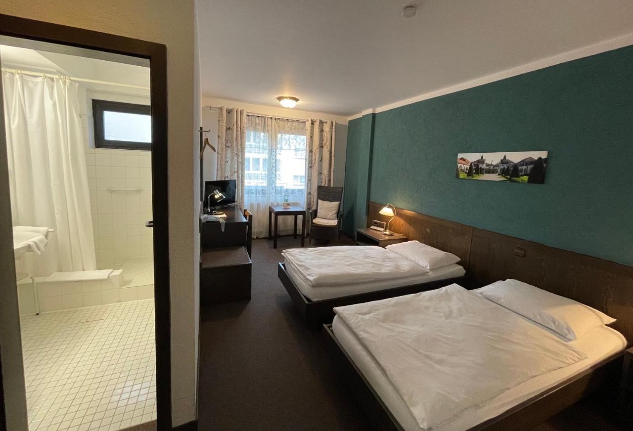 Hotel Brunnenhof Bad Nauheim Exterior foto