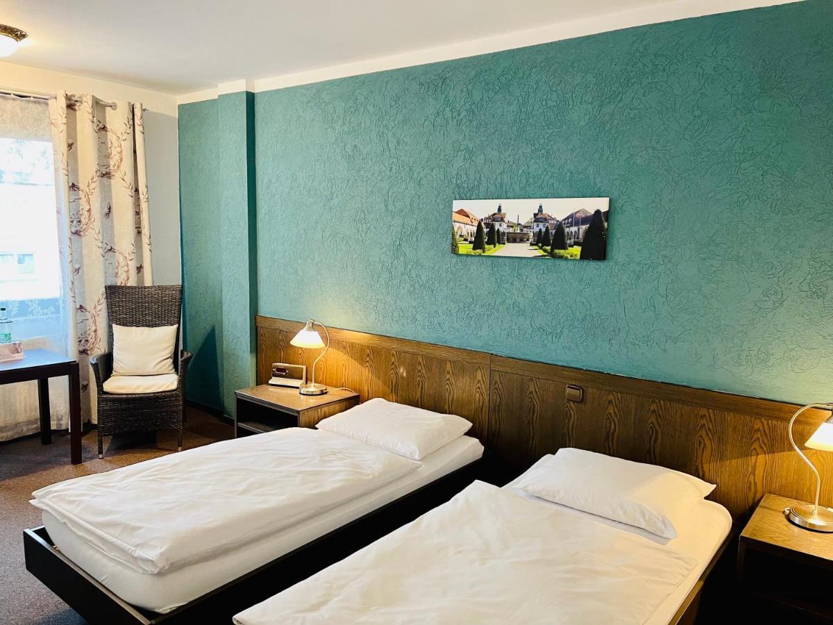Hotel Brunnenhof Bad Nauheim Exterior foto